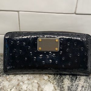 Marc Jacobs Continental Wallet